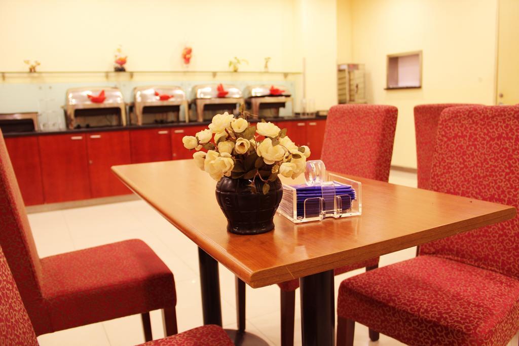Hanting Hotel Shenyang Zhongshan Square Kültér fotó
